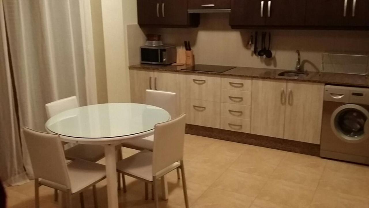 Apartamento Centro Almansa Appartement Buitenkant foto