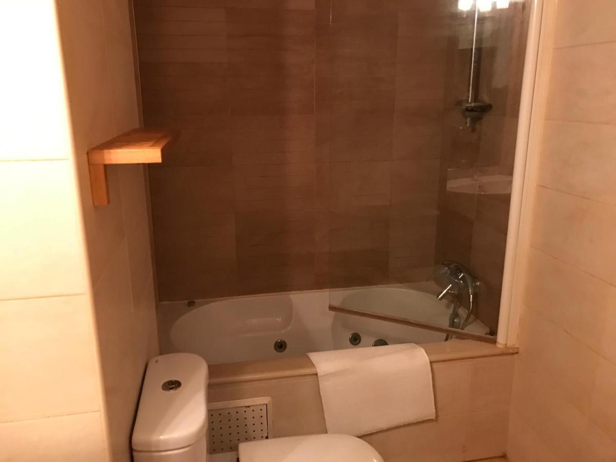 Apartamento Centro Almansa Appartement Buitenkant foto